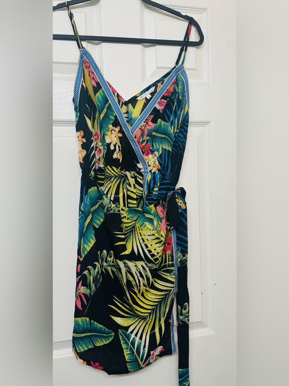 XX Amiani Romper Wrap Skirt Tie Front Tropical Floral Sleeveless V-Neck Small